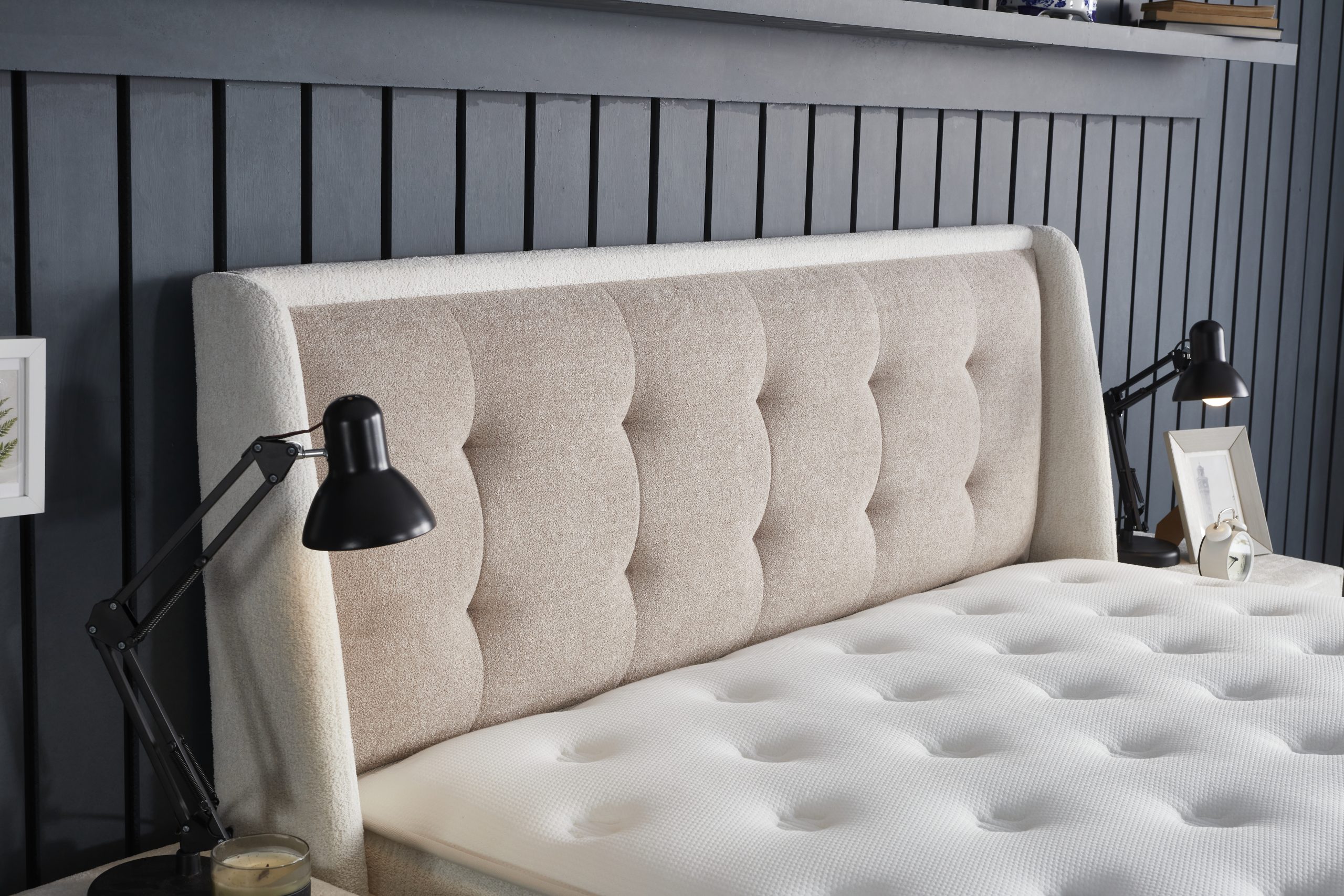 SKYBEDD® Perlabedd beige boxspring met opbergruimte